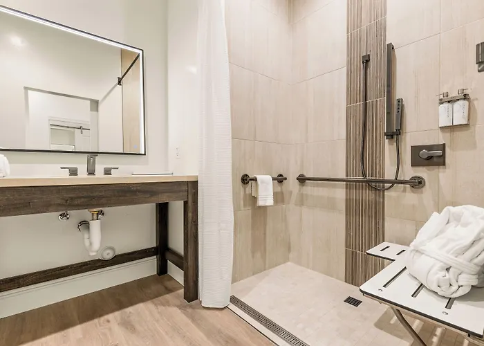 Taawaki Hotel 4*