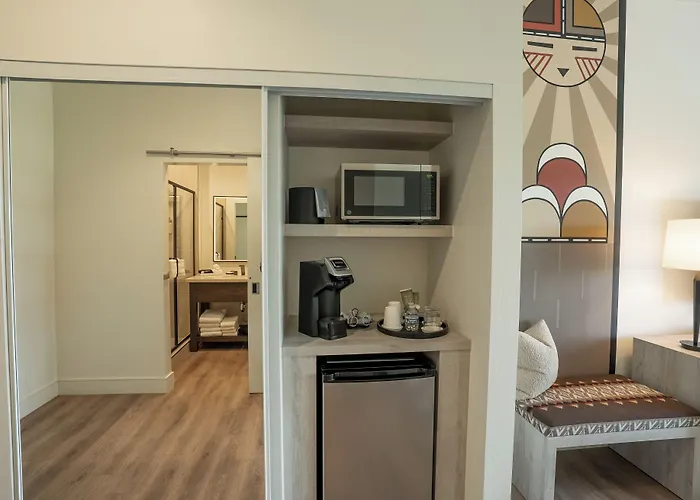 Taawaki Hotel 4*